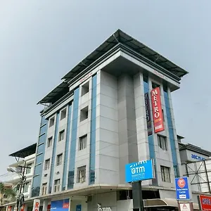 Metro Kochin Business Hotel